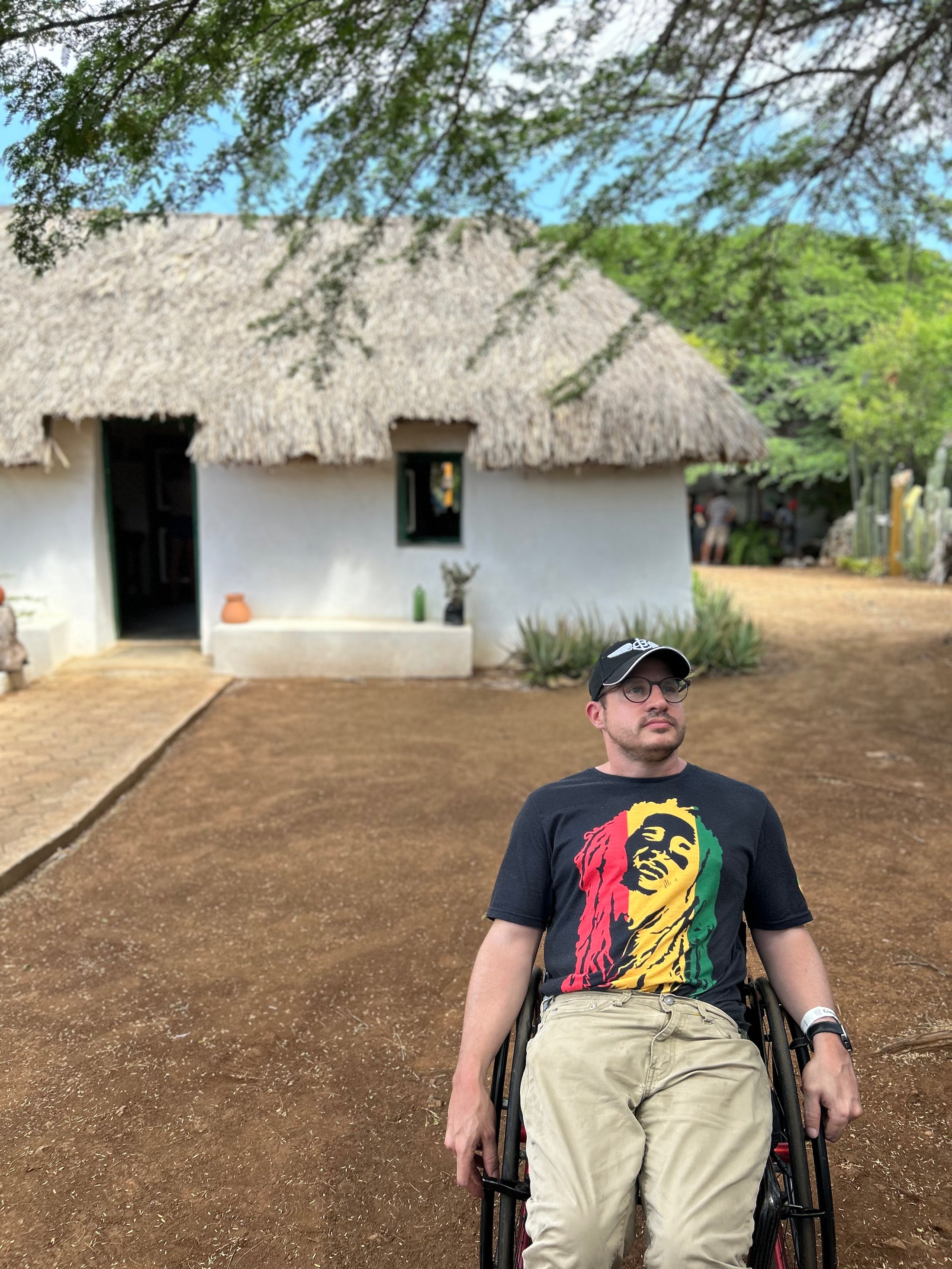 Accessible West Side of Curaçao Tour for Wheelchair Users | 6-Hour Island Roundtrip