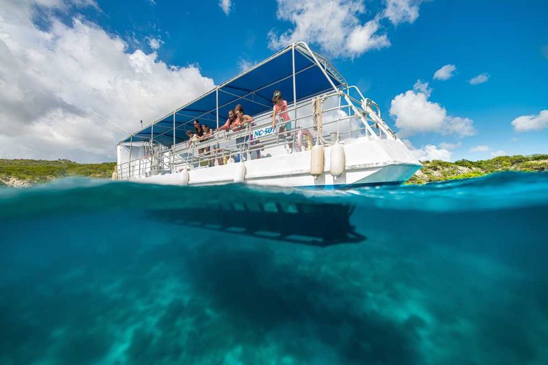 SeaWorld Explorer Curaçao – Semi-Submarine Underwater Tour