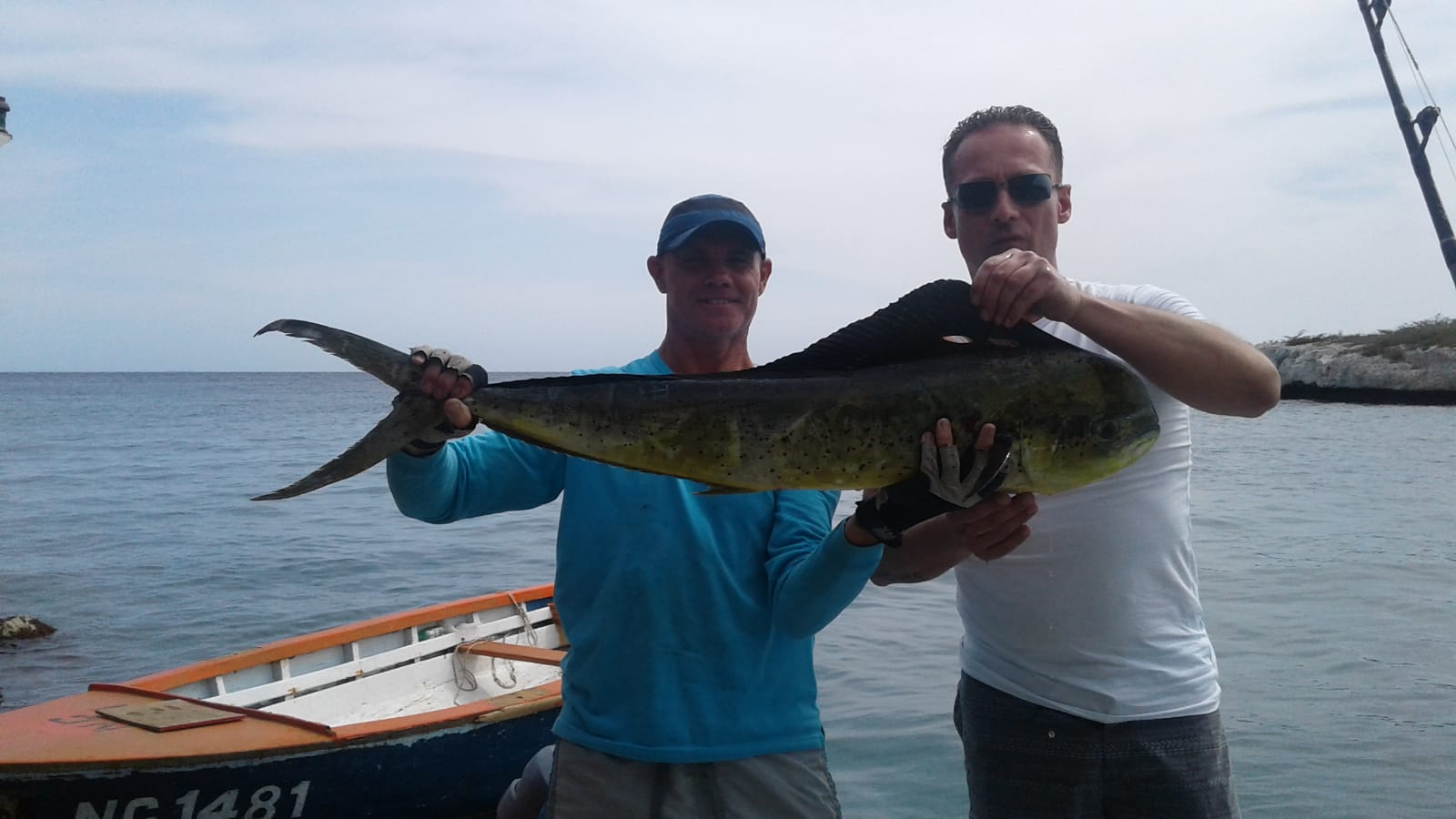 4 hours Offshore fishing tour