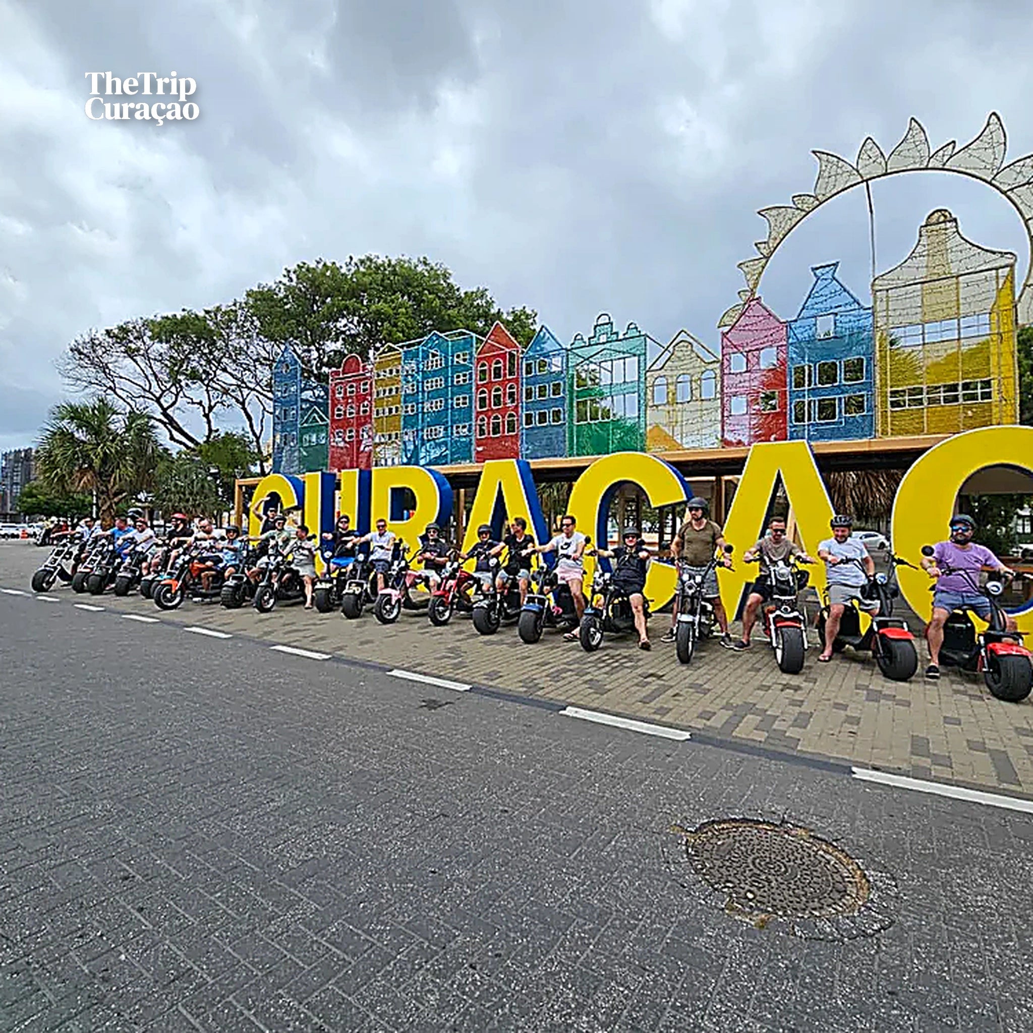 City E-bike Ride Curaçao combo tour