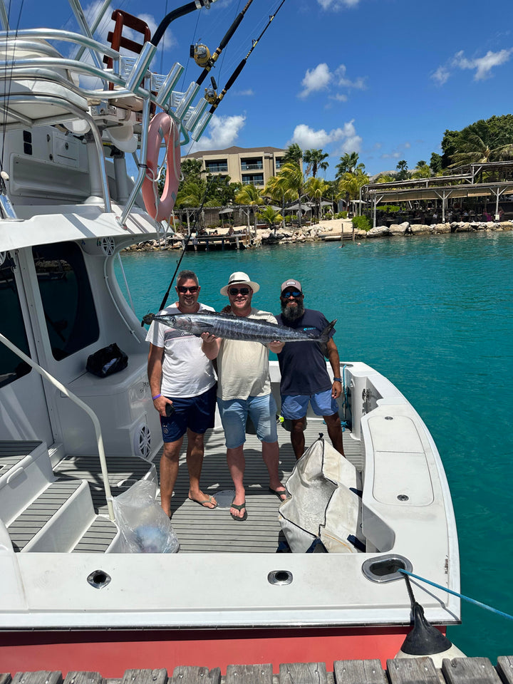 8 Hours offshore fishing 44-ft Luhrs convertible