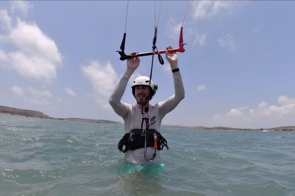 Refresher Course – Intermediate Kitesurfing Lesson in Curaçao